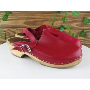 Troentorp Size 37 Clog Red Leather Medium (B, M) Buckle Women